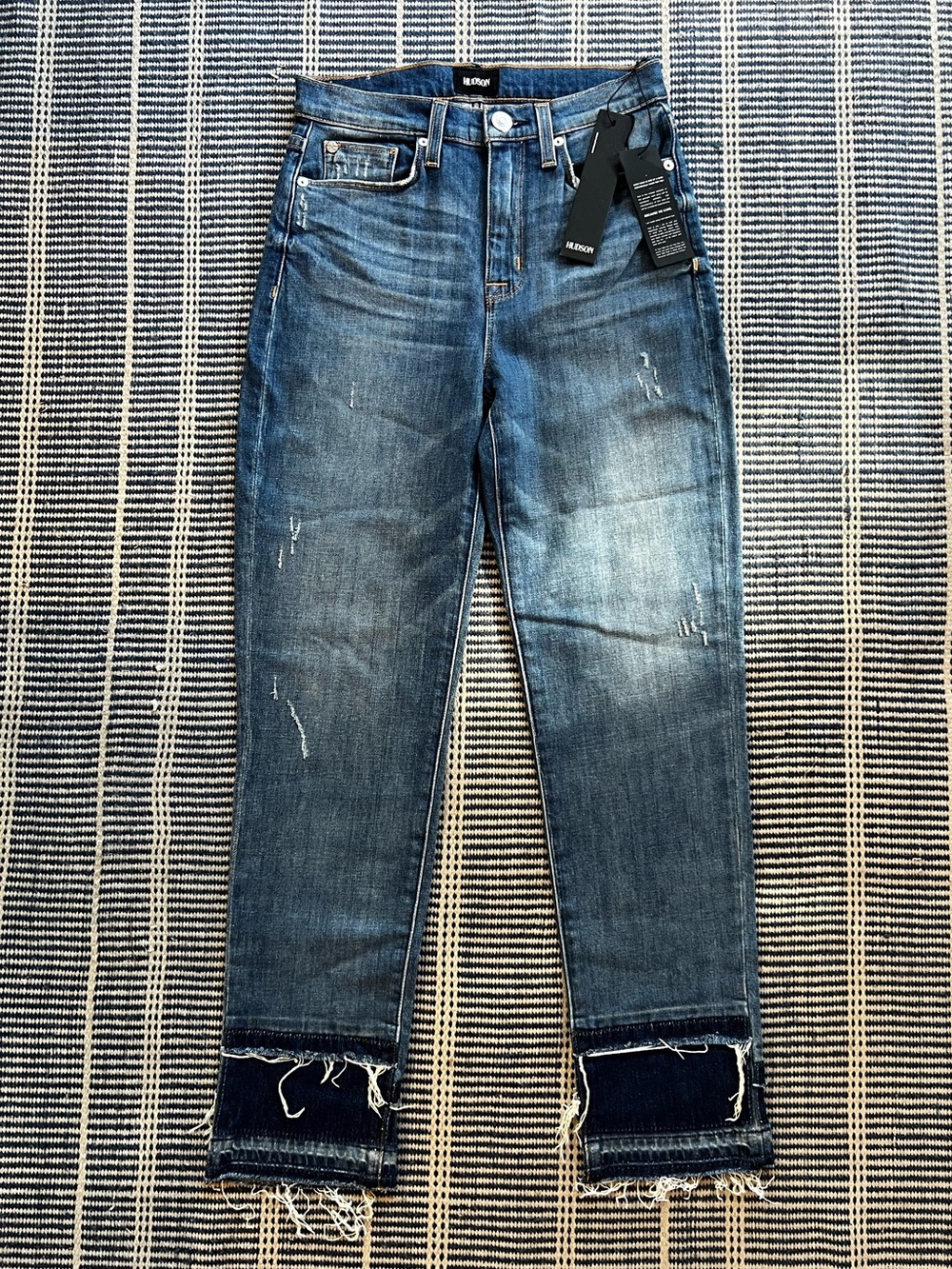 Hudson high rise Zoeey straight crop jeans size 25 brand new with tags!